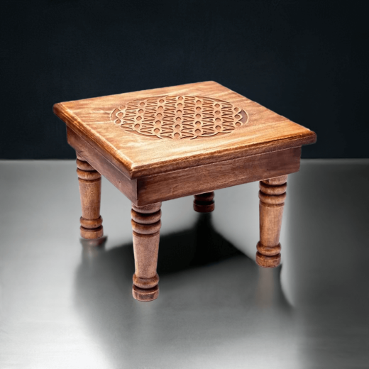 Beistelltisch aus Akazienholz mit Blume des Lebens Motiv