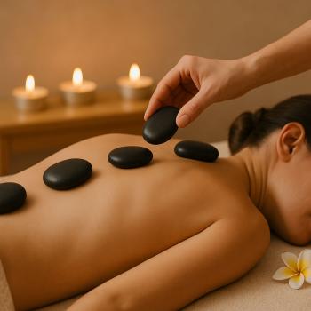 Hot Stone Massage Gutschein
